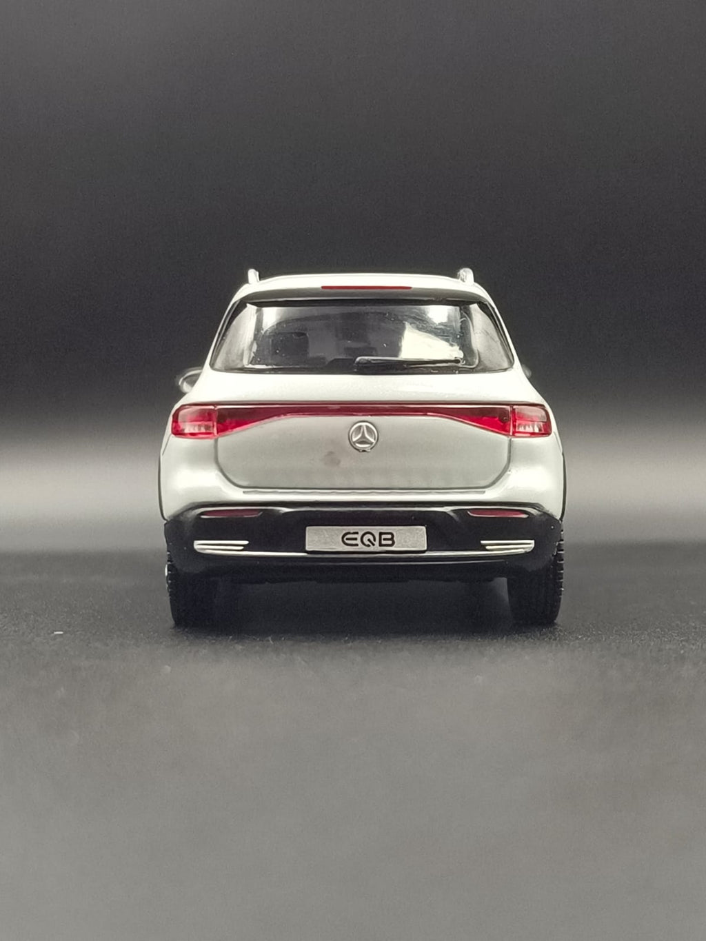 Mercedes-Benz EQB Official Dealer Edition 1:43 Scale Diecast Model Car - White