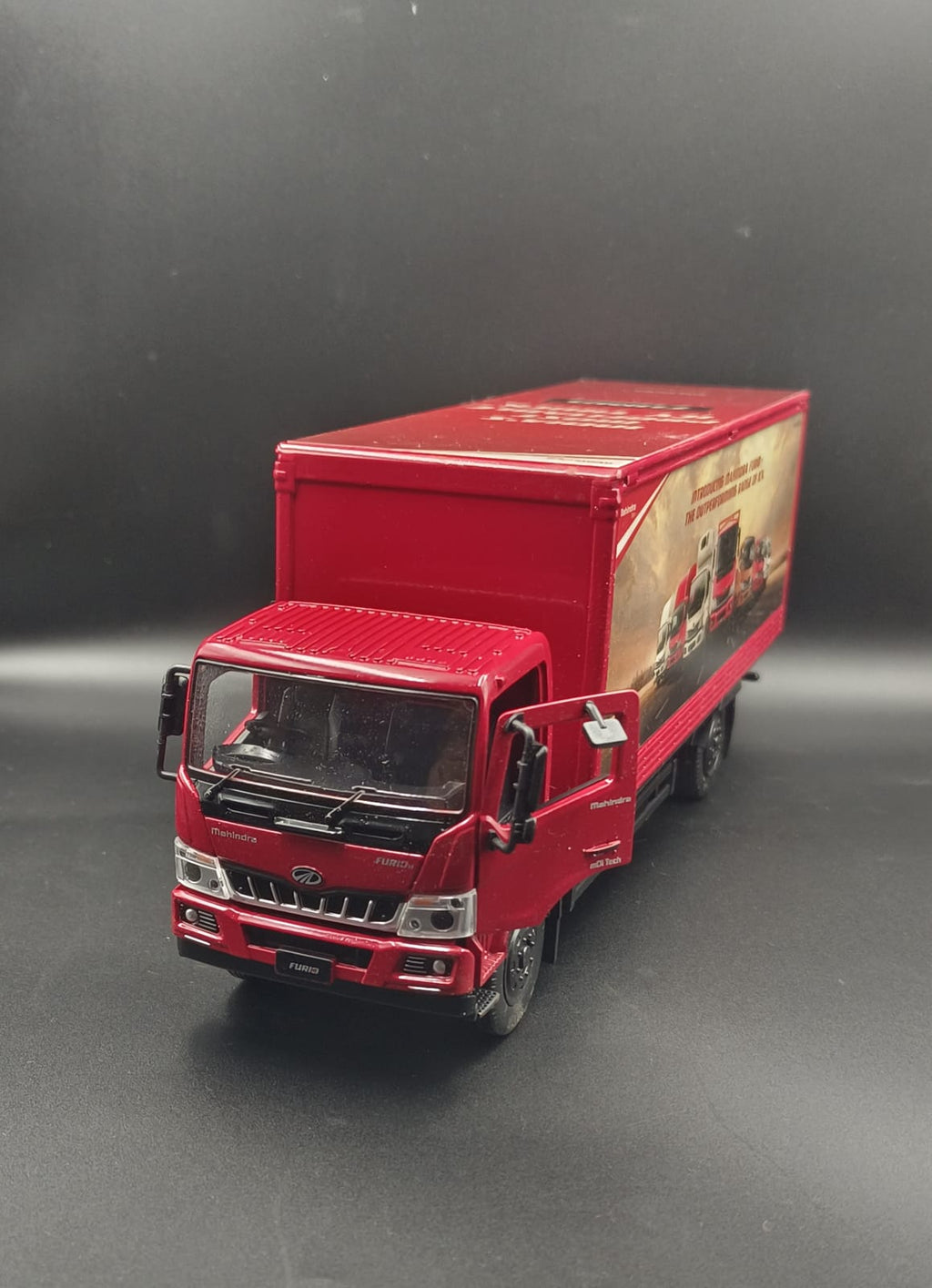 Mahindra Furio 14 Truck Diecast Scale Model - 1:32 Scale (Red)