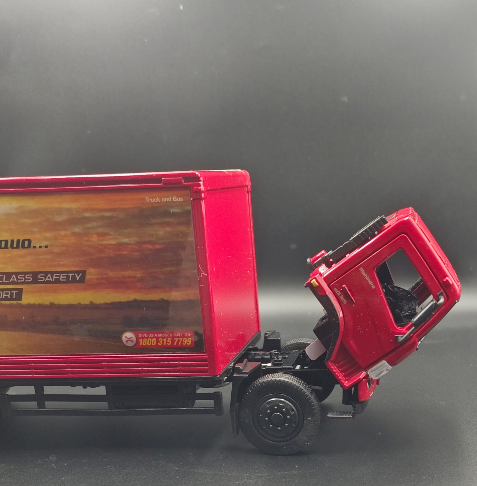 Mahindra Furio 14 Truck Diecast Scale Model - 1:32 Scale (Red)